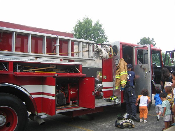 july06 069.jpg